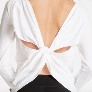 COPY - Fabletics Avianna Top